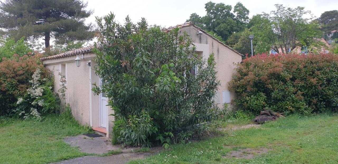 Adorable Studio 25M² Tres Calme Avec Parking مارسيليا المظهر الخارجي الصورة